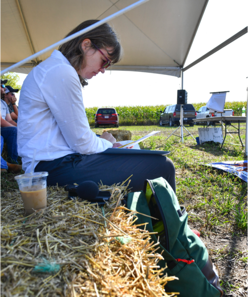ESI Journalism Fellow Nora Hertel reporting from an agricultural convention in Minnesota